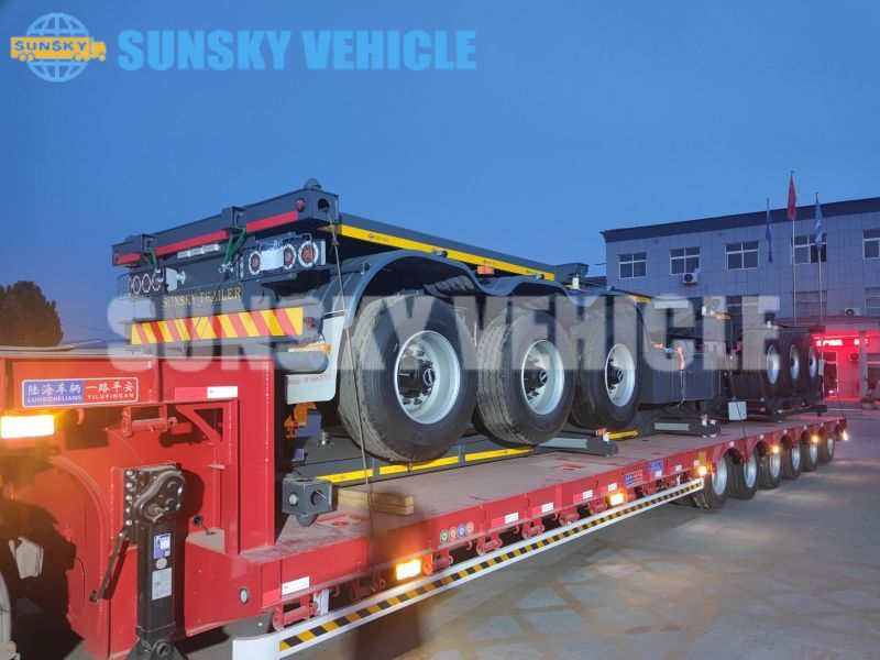 Sunsky has exported two skeleton trailers to Tanzania. 